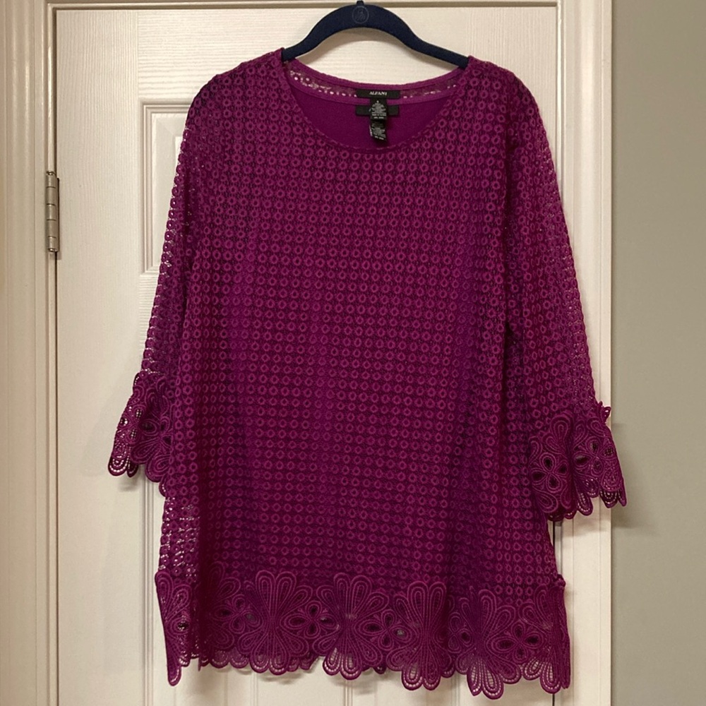 Women's Purple Lace Top